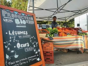 Ban de la Ferme est dans l'sac au marché